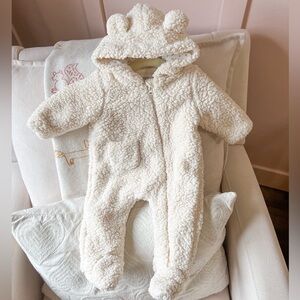 Zara bear bunting